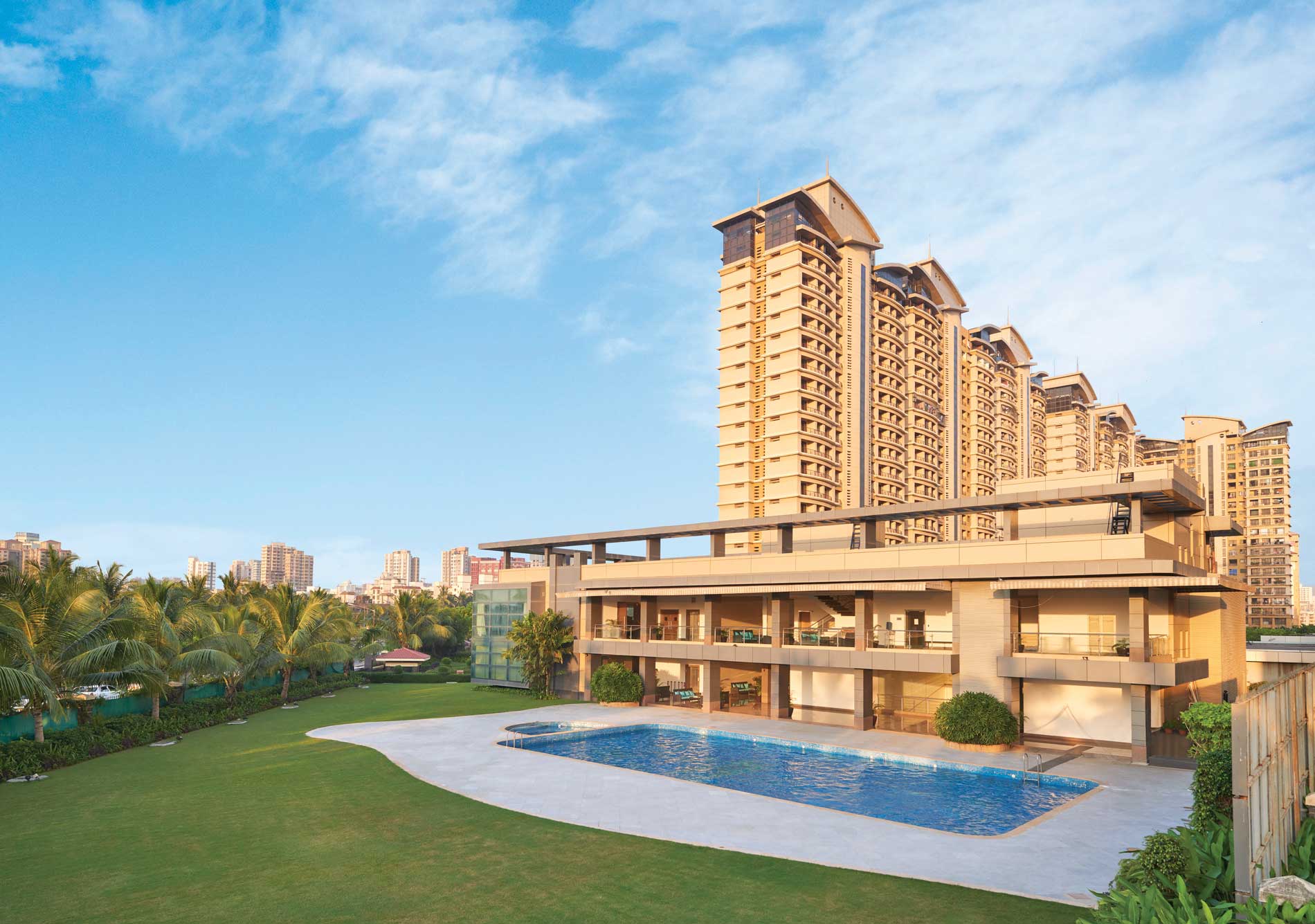 Raheja Interface Heights, Malad West: A perfect location for residential apartments