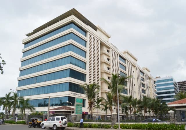 interface 16, malad west