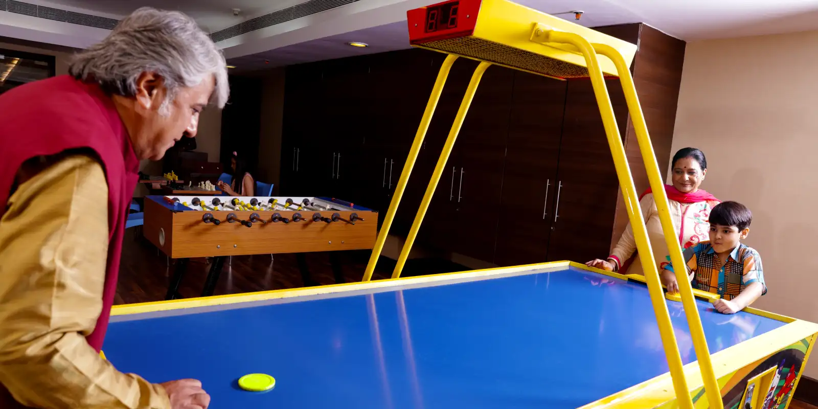 air hockey